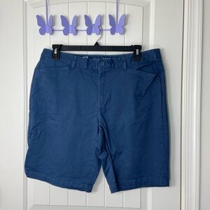 NWOT Eddie Bauer women’s legend wash stretch‎ curvy fit dark blue shorts summer